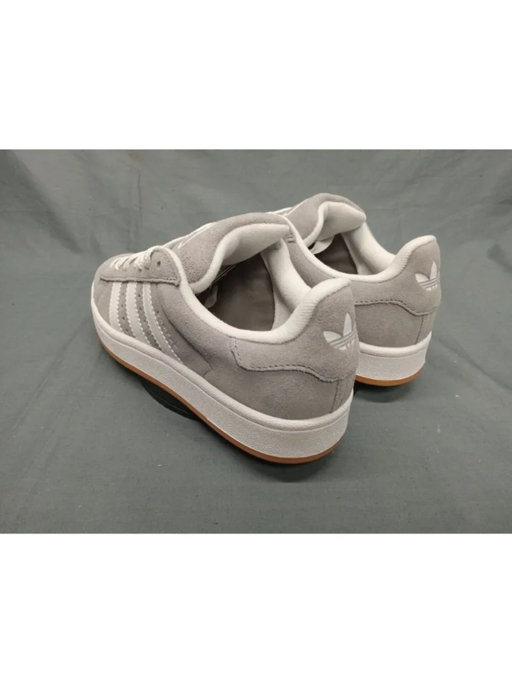 Adidas Campus 00s J (GS) Sneaker HQ6507 Grey White Boys Size 5 NEW NO BOX!